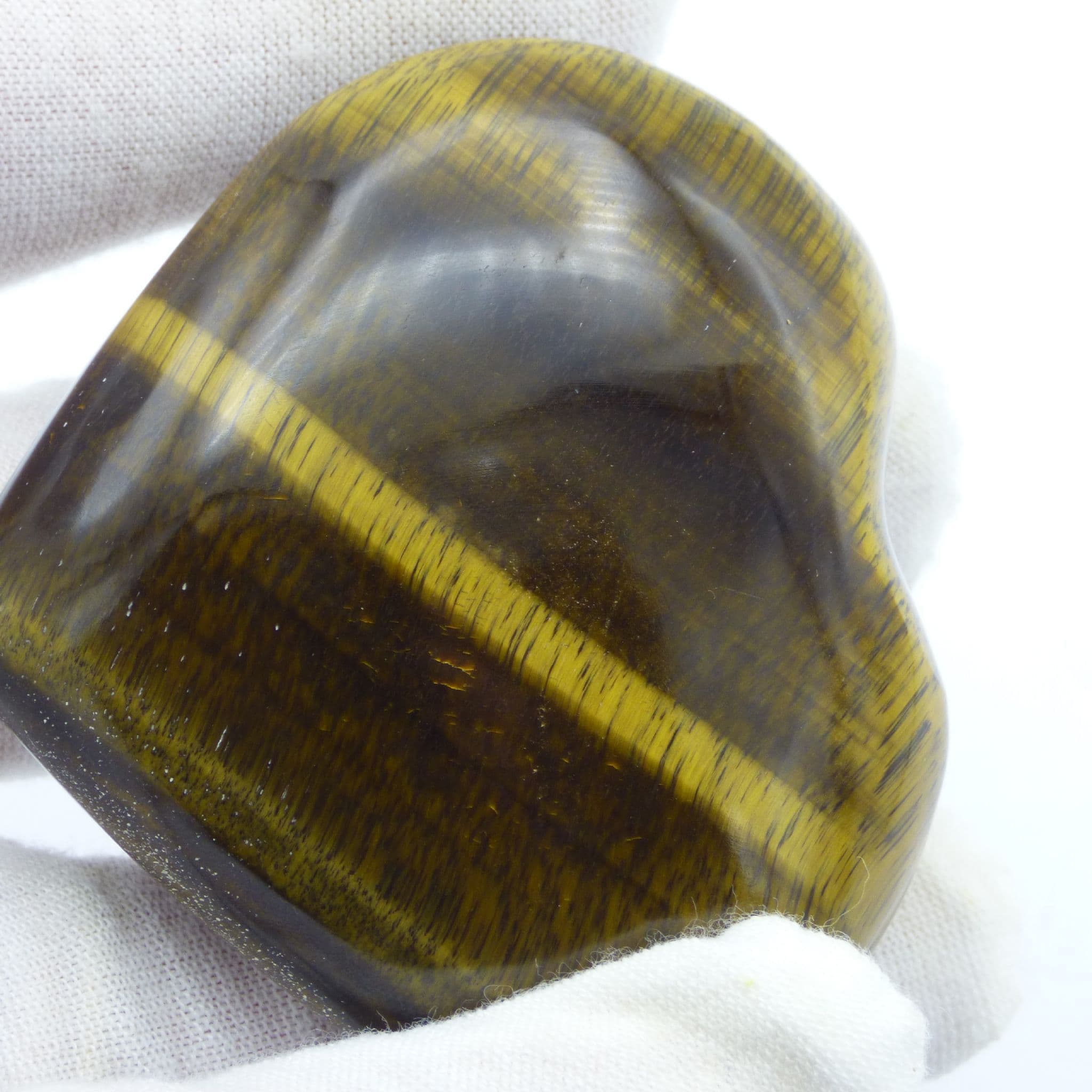 Natural Tigers Eye Polished Heart  from South  Africa + Stand